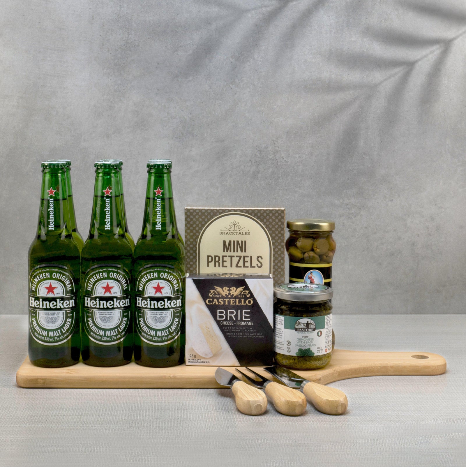 Heineken And Cheese Celebration Set